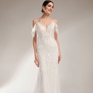 Boho Wedding Dress and Veil